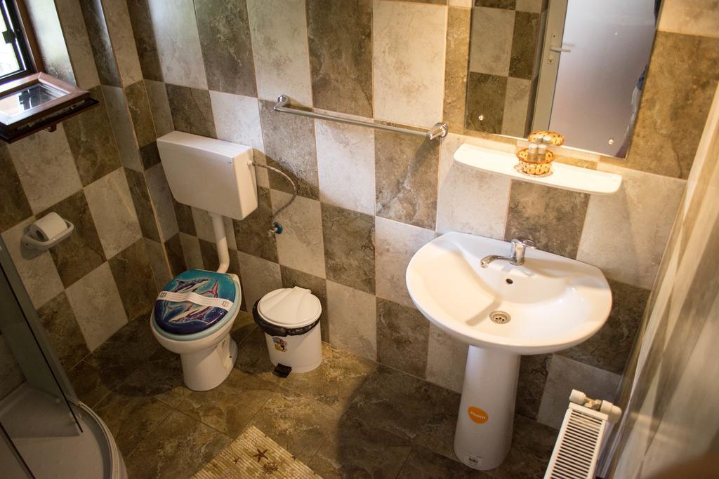 Casa Diana Hotel Comana Zewnętrze zdjęcie