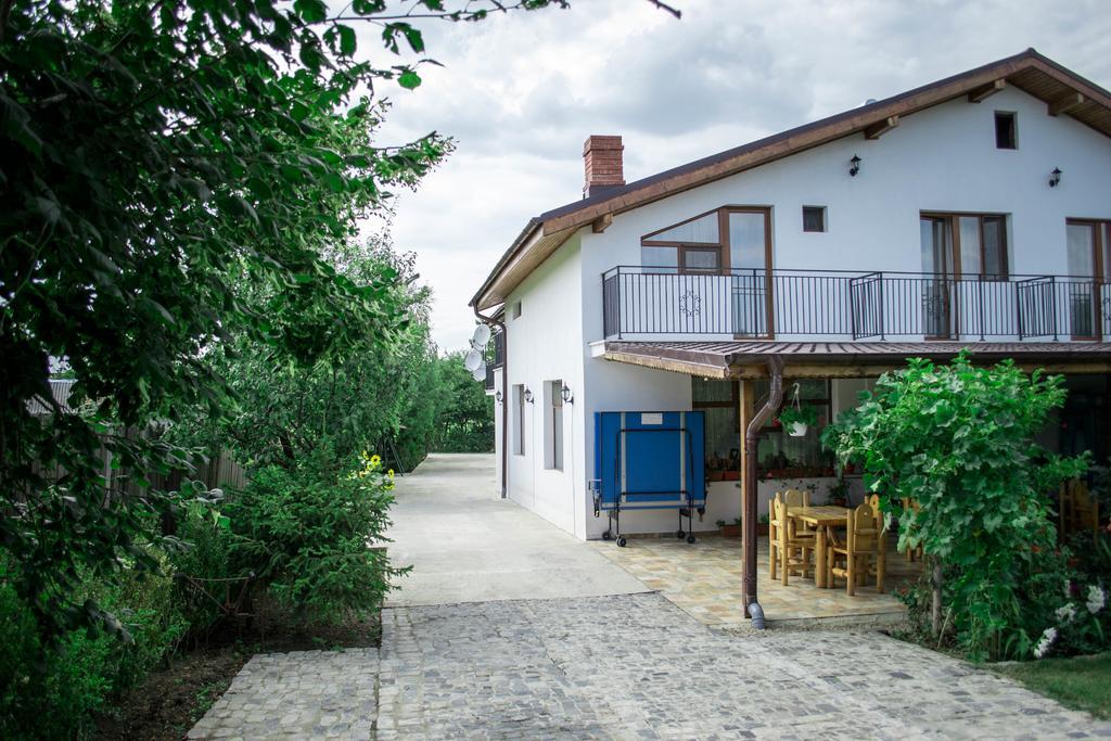 Casa Diana Hotel Comana Zewnętrze zdjęcie